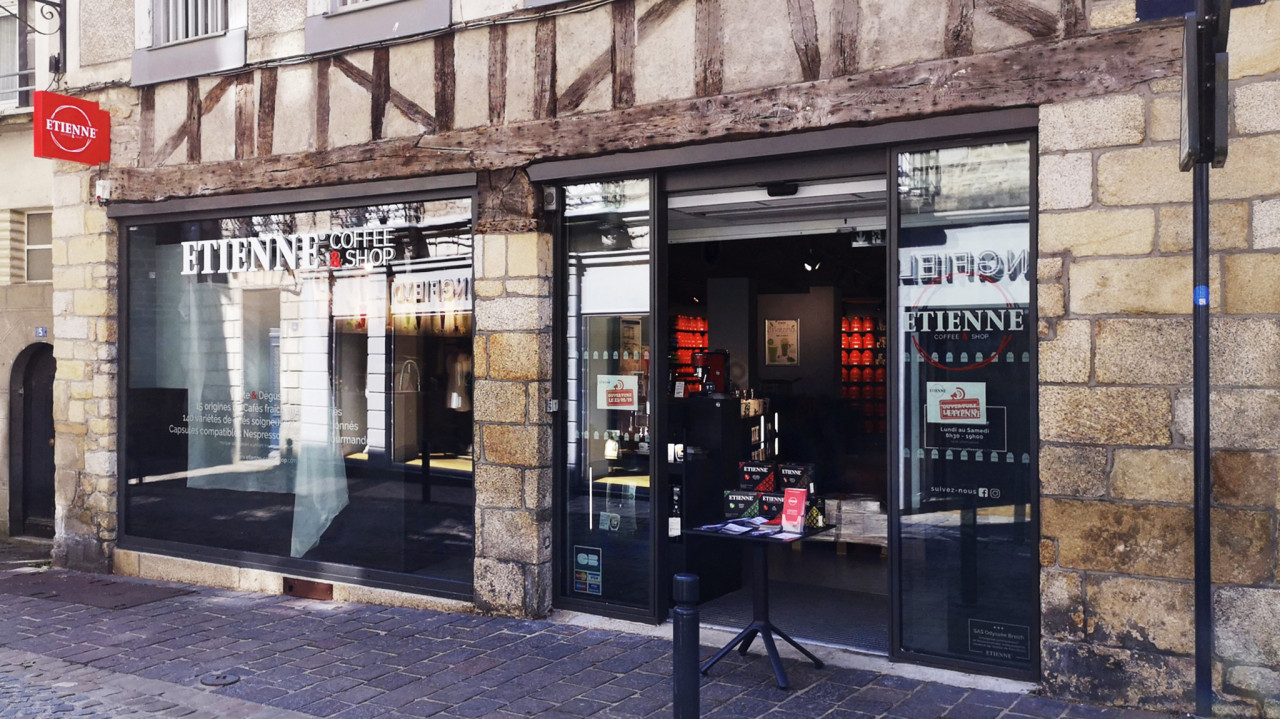 Etienne Coffee, Etienne Coffee, Etienne Coffee.jpg